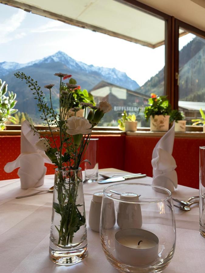 Zirbenhof Hotel 2*